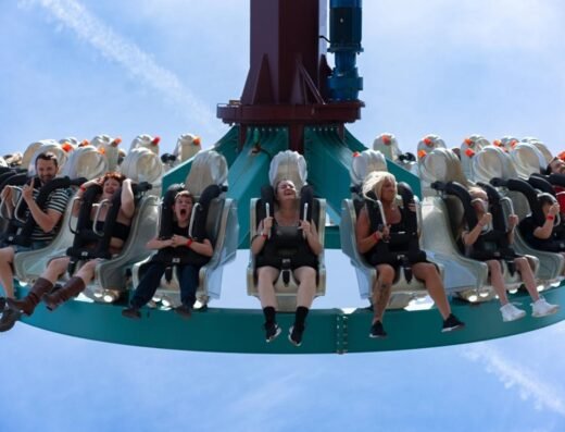 A7407871 min 2028983264