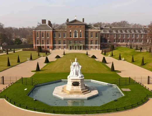 Kensington Palace exterior aerial house 27feb17 Historic Royal Palaces b