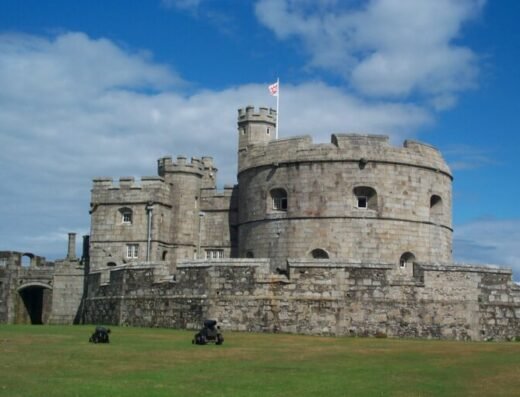 Pendennis Castle 768x510