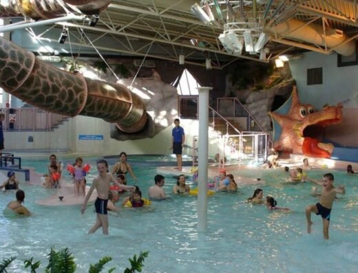 dimensions pool 768x441