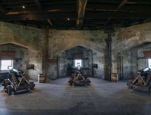 pendennis slider 4 768x447